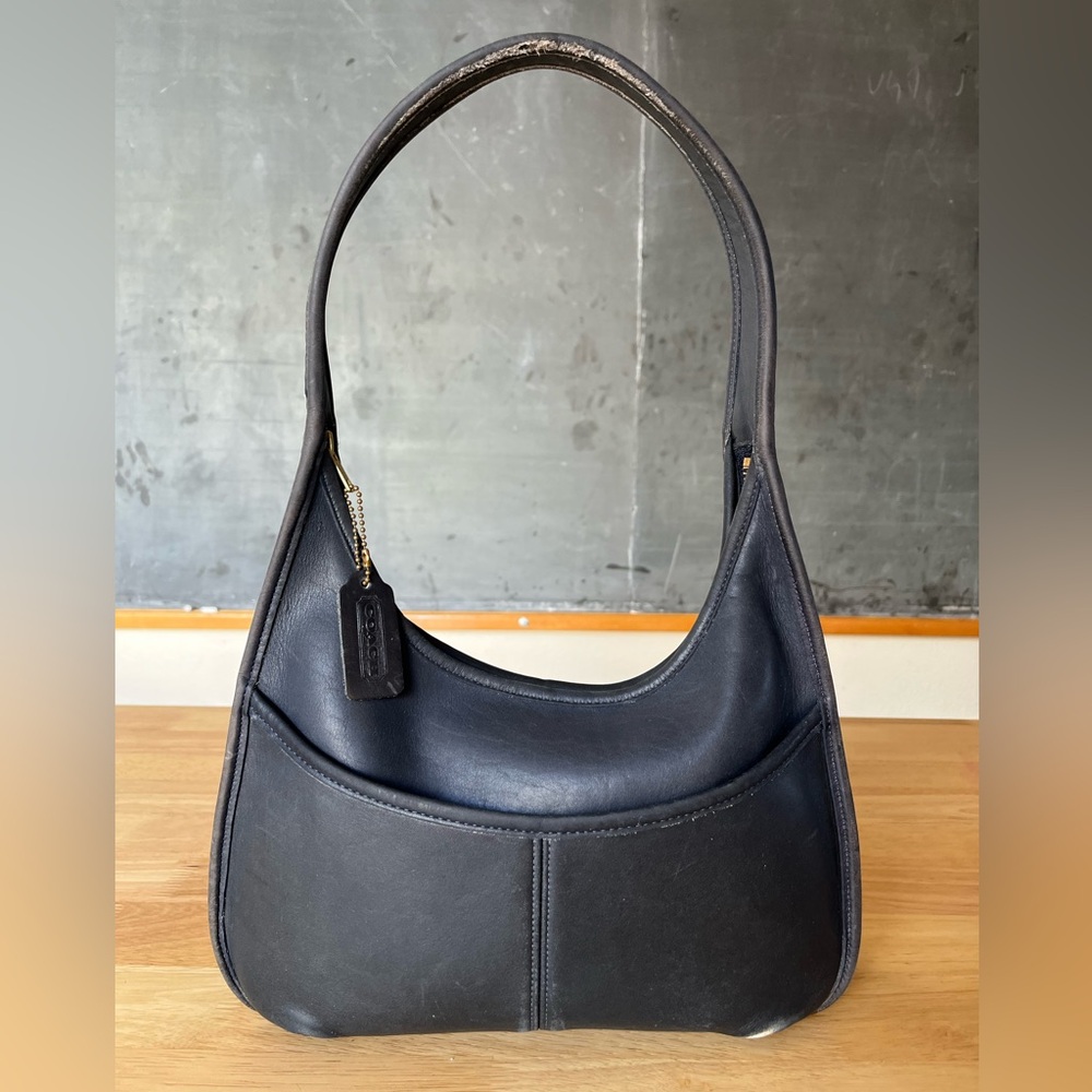 Coach Vintage Ergo Pocket Zip Bag Glovetanned Leather 9033 Black - Picture 1 of 12